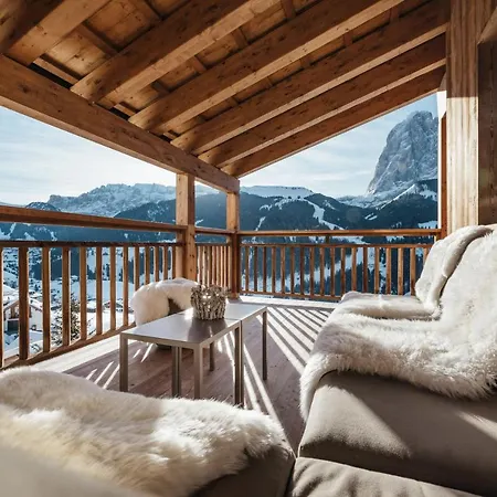 Luxury Lefiro Chalet Santa Cristina Val Gardena